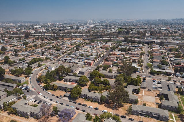 Overview of a Los Angeles residential neighborhood